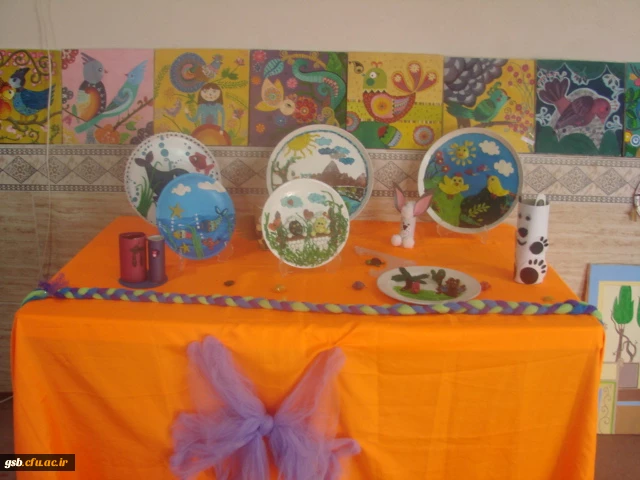 نمایشگاه آثار هنری دانشجو معلان