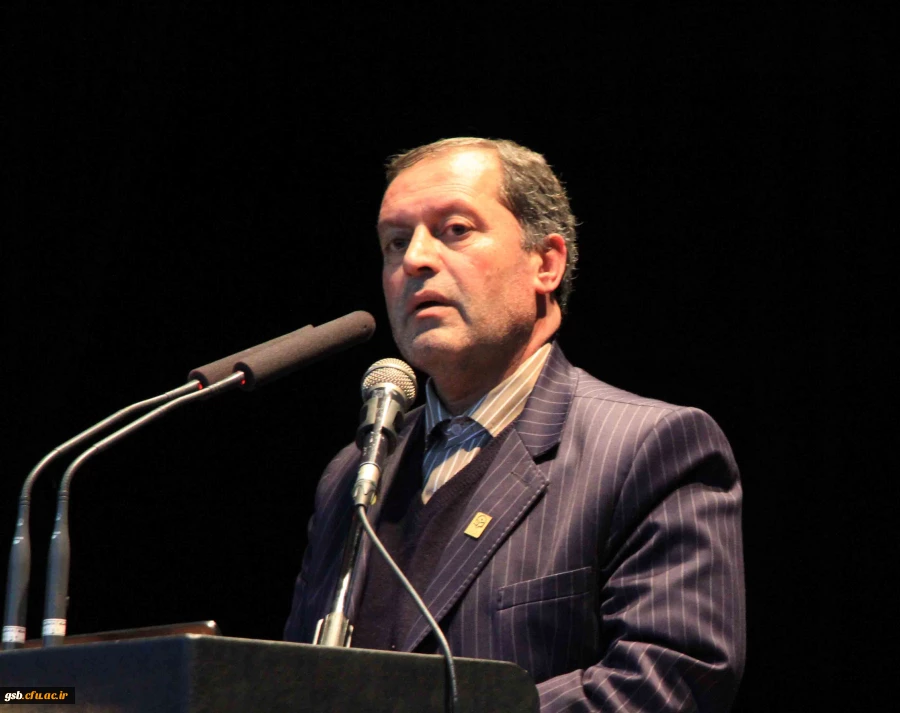 حضور اساتید و دانشجویان دانشگاه فرهنگیان خراسان شمالی در همایش ملی مدارس هوشمند و تعلیم و تربیت