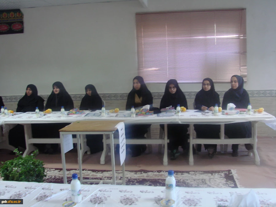 جلسه هم اندیشی استادان کارورزی و مدیران مدارس