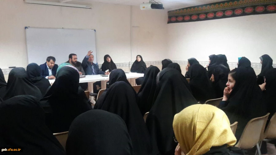 نشست پرسش و پاسخ