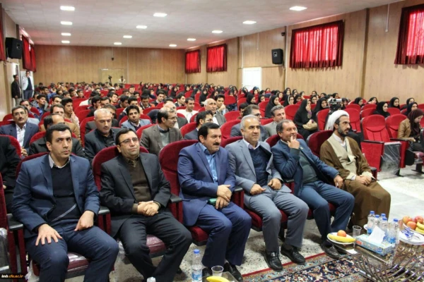 مراسم تجلیل از پژوهشگران برتر دانشگاه فرهنگیان خراسان شمالی