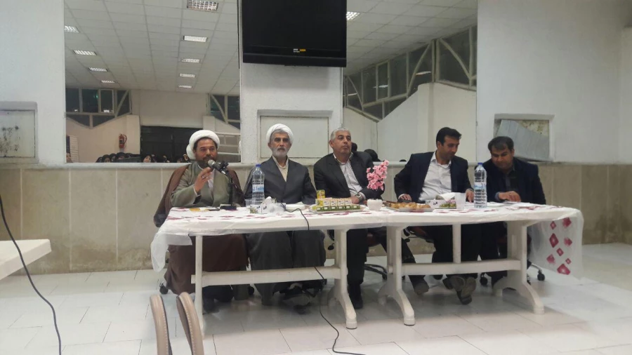 برگزاری جلسه پرسش و پاسخ  مسئولین محترم گزینش ، حراست و هیئت تخلفات امور اداری اداره کل آموزش و پرورش استان ، با دانشجو معلمان  پردیس امام جعفر صادق(ع)