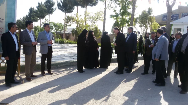 حضور جناب آقای دکتر مهرمحمدی سرپرست دانشگاه فرهنگیان در گلباران مزارشهداء در خراسان شمالی