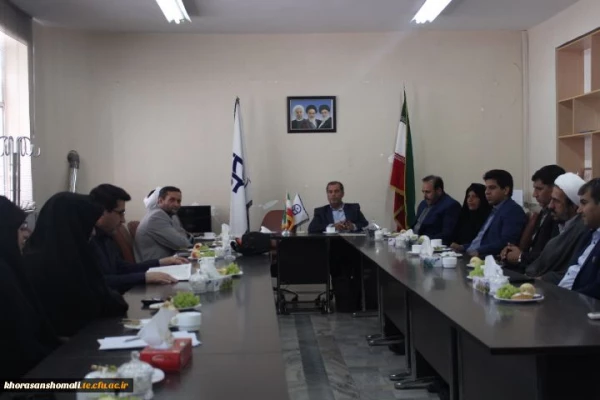 جلسه معارفه سرکار خانم قوچانی مقدم به عنوان سرپرست پردیس امام جعفر صادق(ع) با حفظ سمت