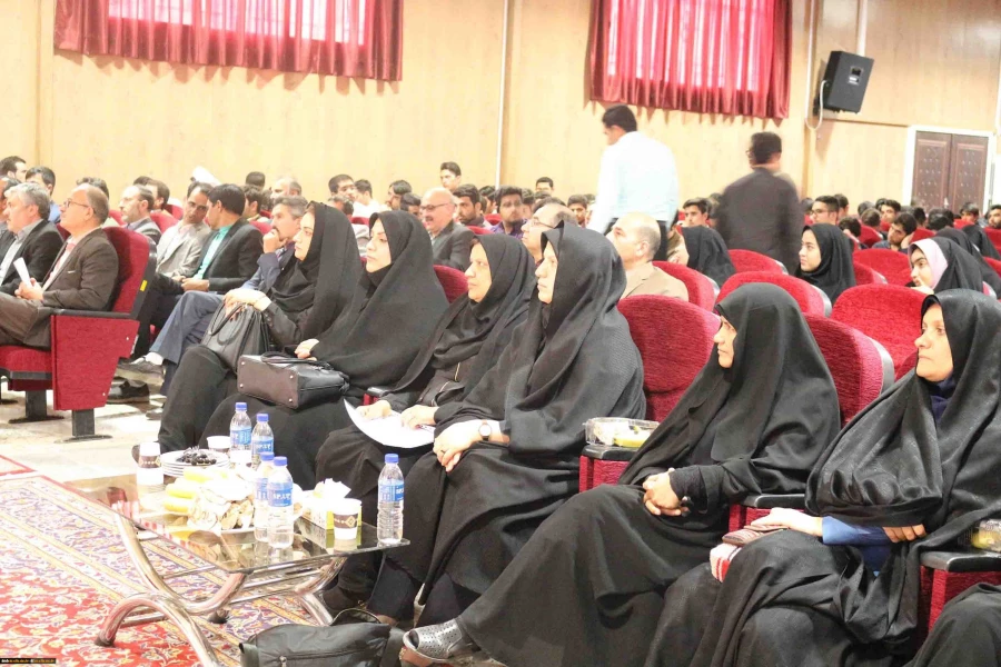 مراسم گرامیداشت روز معلم و تجلیل از مقام استاد در دانشگاه فرهنگیان خراسان شمالی با حضور آقای دکتر صفرزاده معاونت فرهنگی واجتماعی دانشگاه فرهنگیان کشور برگزار شد