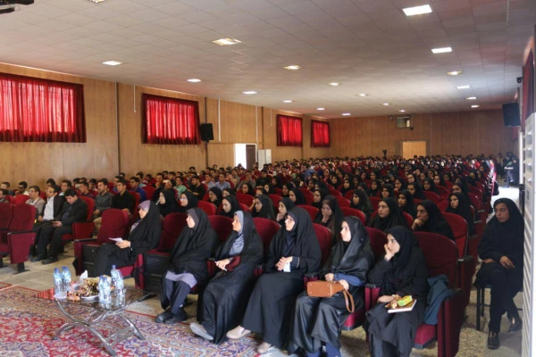 مراسم استقبال از دانشجویان جدید الورود دانشگاه فرهنگیان خراسان شمالی