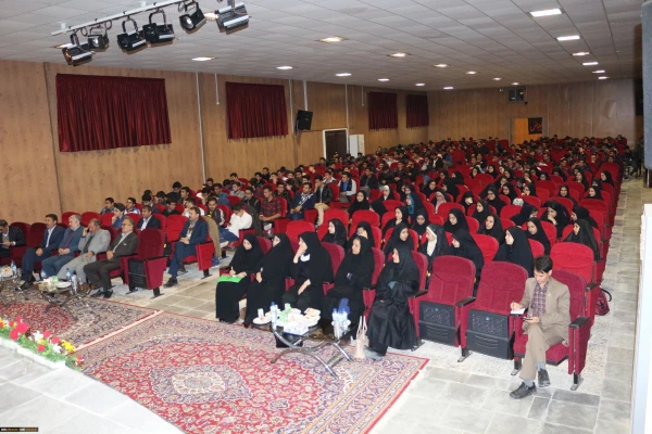 همایش هم اندیشی مشاوره، بهداشت و سلامت پردیس های دانشگاه فرهنگیان خراسان شمالی با حضور مدیر کل مشاوره، بهداشت و سلامت دانشگاه فرهنگیان کشور با حضور گسترده دانشجویان و همکاران برگزار شد.