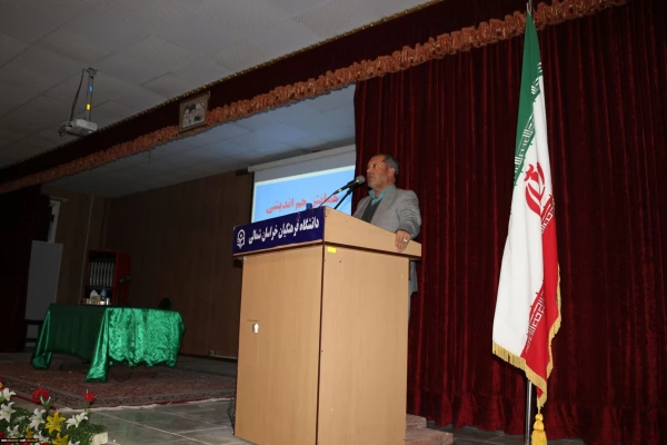 همایش هم اندیشی مشاوره، بهداشت و سلامت پردیس های دانشگاه فرهنگیان خراسان شمالی با حضور مدیر کل مشاوره، بهداشت و سلامت دانشگاه فرهنگیان کشور با حضور گسترده دانشجویان و همکاران برگزار شد.