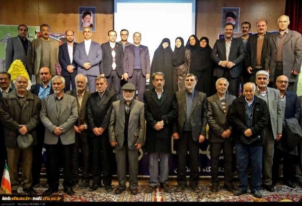 دکتر ثمینی سرپرست معاونت سیاسی و امنیتی خراسان شمالی در مراسم نکوداشت یکصدمین سال تاسیس تربیت معلم در کشور وبیش از نیم قرن در خراسان شمالی گفت:
معلمان ، مشاور و معتمدان فرزندان ما هستند.