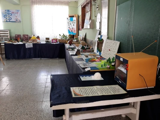 نمایشگاه عکس و خلاقیت کارورزی دانشجویان پردیس امام جعفر صادق(ع)