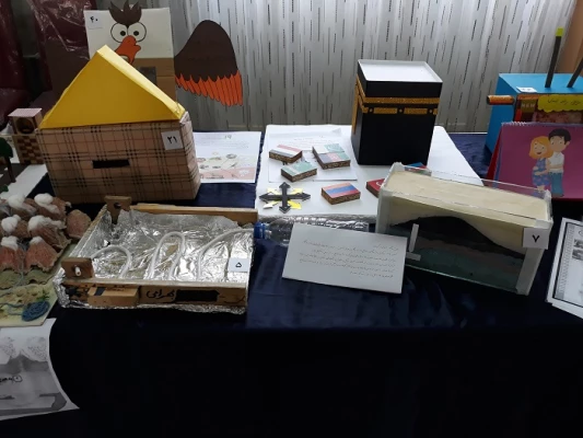 نمایشگاه عکس و خلاقیت کارورزی دانشجویان پردیس امام جعفر صادق(ع)