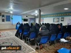 نشست دانشجو معلمان  با حجه السلام مویدی استاد بنیاد مهدویت قم