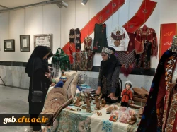 شرکت دانشجو معلمان در روز دوشنبه ساعت 10 الی 12 درنمایشگاه هنری